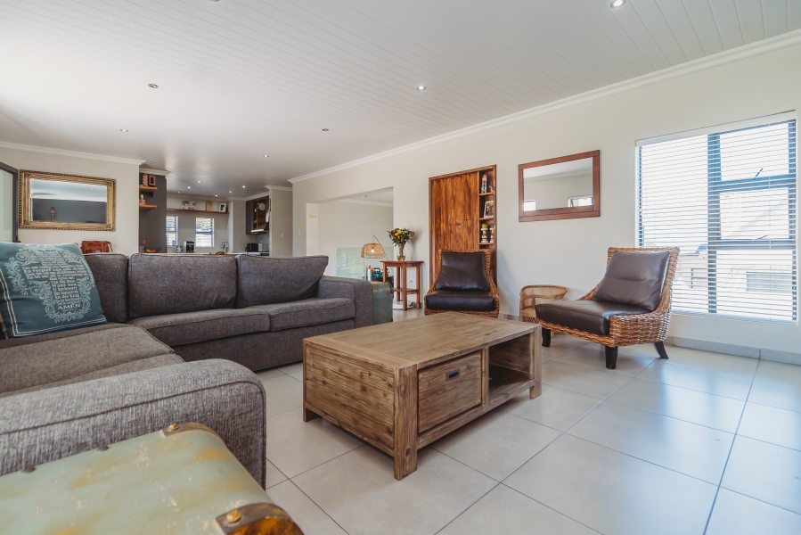 3 Bedroom Property for Sale in Blue Mountain Village Western Cape